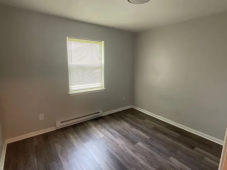 1125 Meads Rd — Photo 12