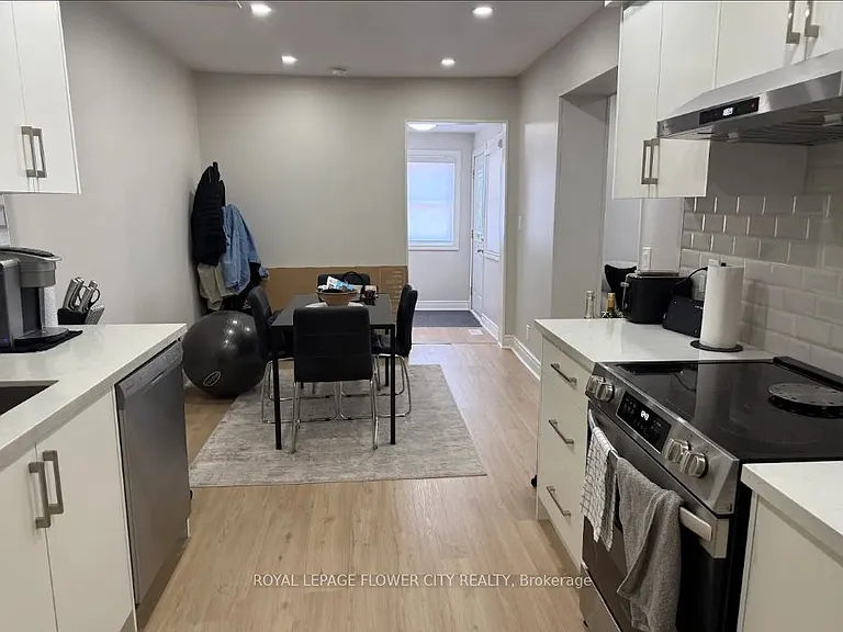 80 Willow St #1 — Photo 10