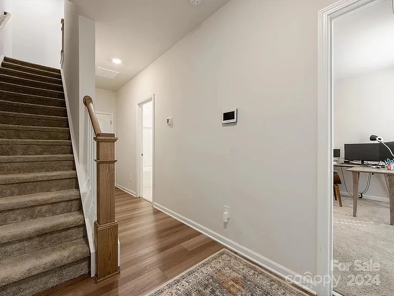10118 Hemingway Pl — Photo 19