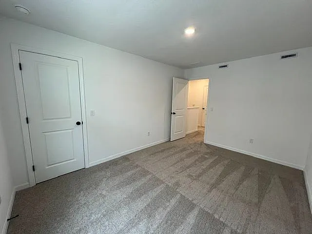 Unit Photo