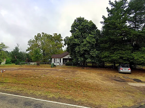906 W Rusk St, Mount Enterprise, TX 75681