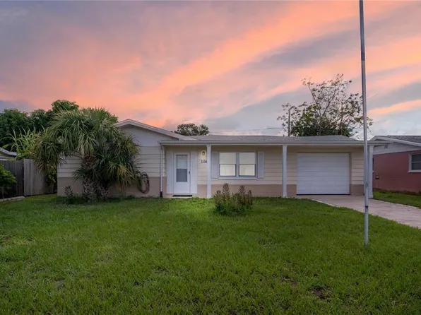 3226 Bainbridge Dr, Holiday, FL 34691