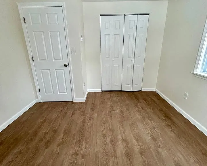 635 E Seneca Tpke #5 — Photo 10