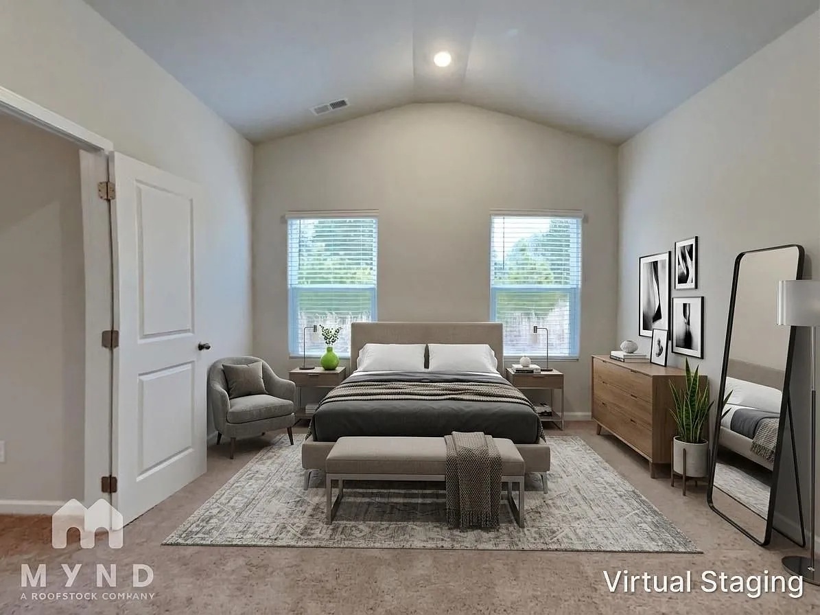 3 bed, 2.0 bath, 1316 sqft, $1,750 — Photo 3