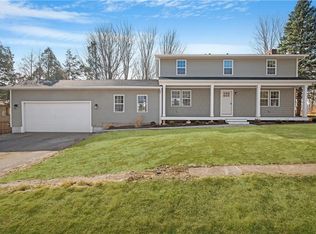 3 Cider Ln, Smithfield, RI 02828