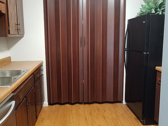 5th image of 3105 Brickenwood Way