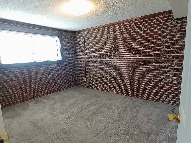 3424 SW Burnett Rd — Photo 8