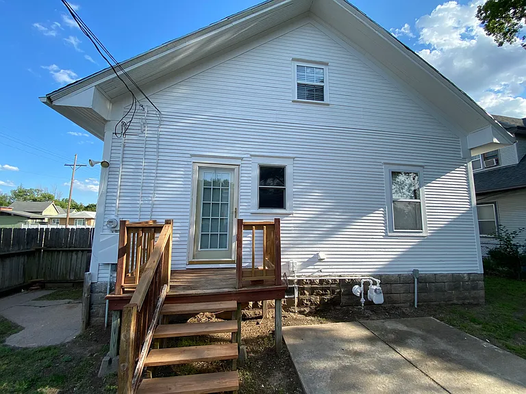 300 W 12th Ave — Photo 34