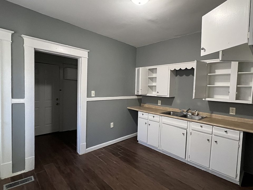 1st image of 3462 Faxon Ave