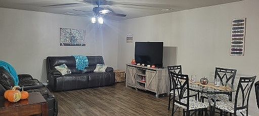 Living, Dining Combo 24x16