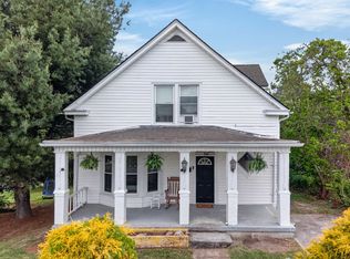223 Cliff St, Pulaski, VA 24301