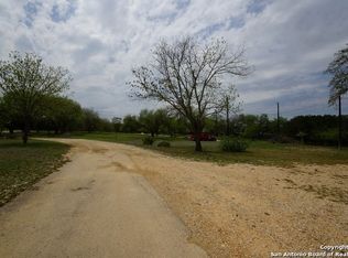 13206 Farsight Dr, Live Oak, TX 78233