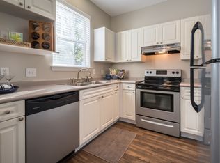 2400 Garden Hill Dr #13-208, Raleigh, NC 27614