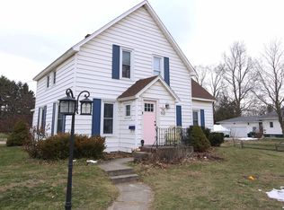 900 N Main St, Three Rivers, MI 49093