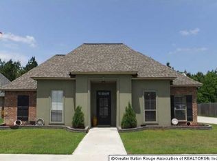12797 Ruby Lake Dr, Walker, LA 70785