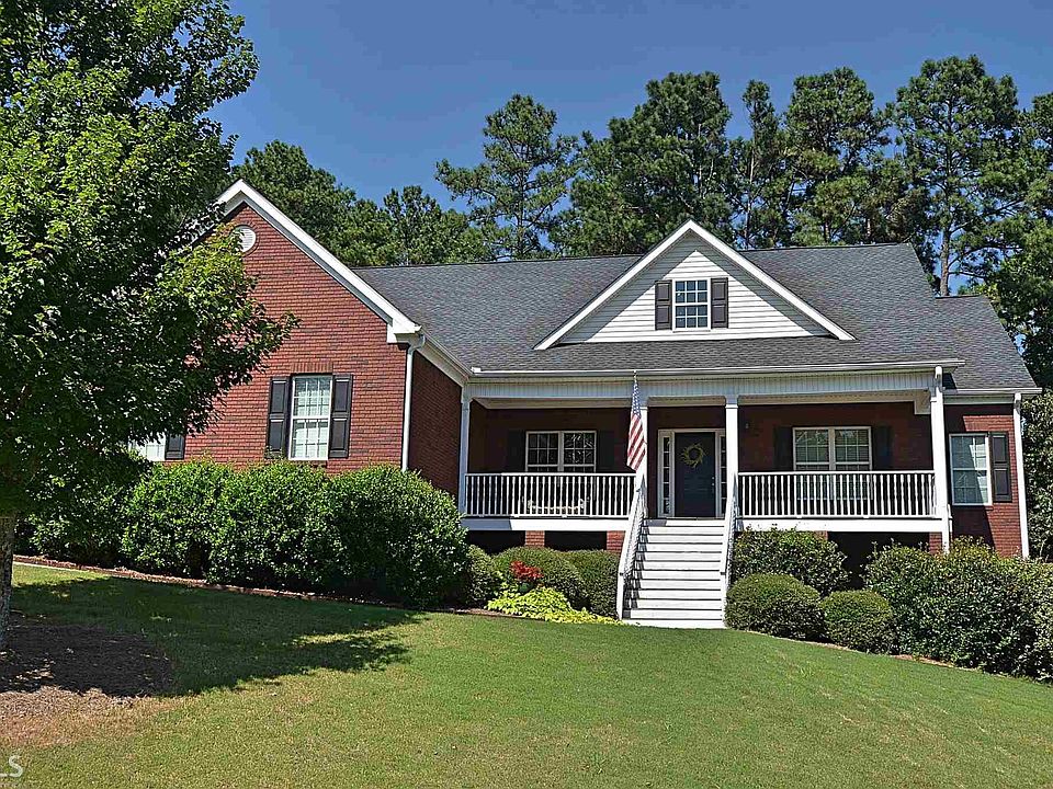 1st image of 4206 Pine Hill Dr
