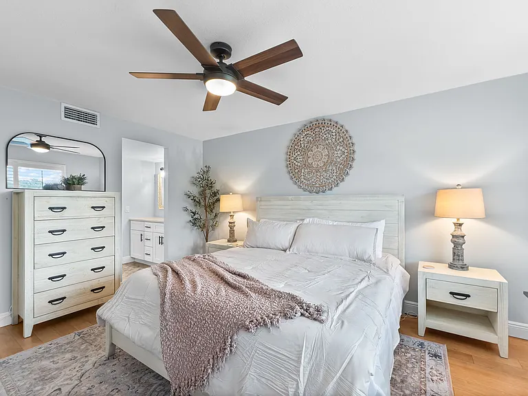 149 Palm Dr #18 — Photo 20