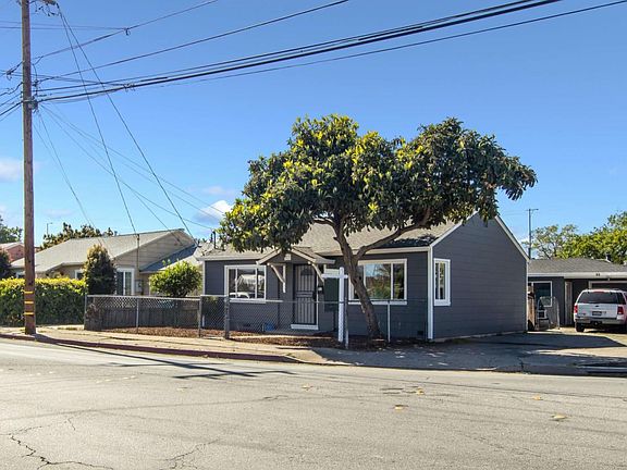 3rd image of 51 Laurel St