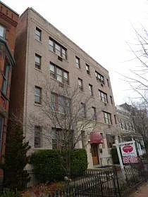 414 Seward Sq SE APT 405 photo 1