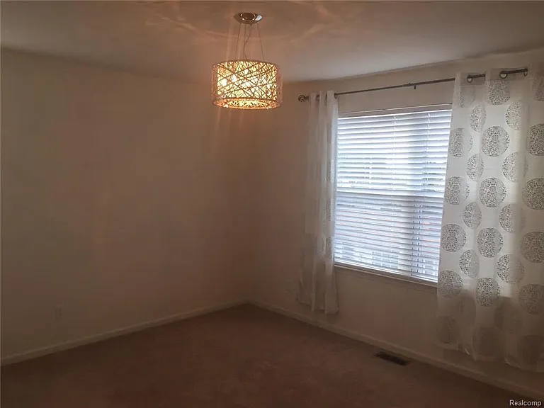 3070 Kilmer Dr — Photo 19