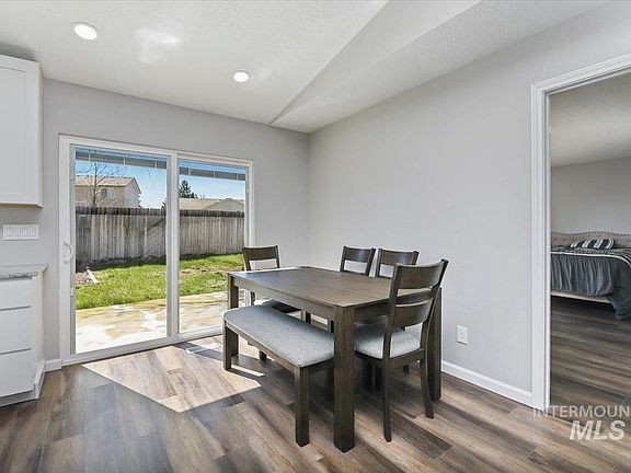 5th image of 16657 Old Friendship Way