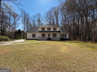 460 Hillsdale Dr, Fayetteville, GA 30214