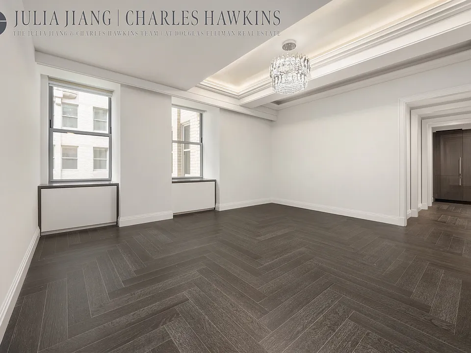 303 Park Ave #2315