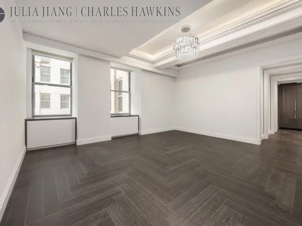 303 Park Ave #2315, New York, NY 10022