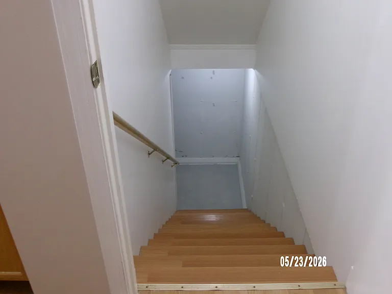 7241 Chucks Way — Photo 9