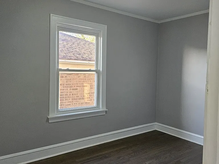 6152 S Kolin Ave — Photo 8