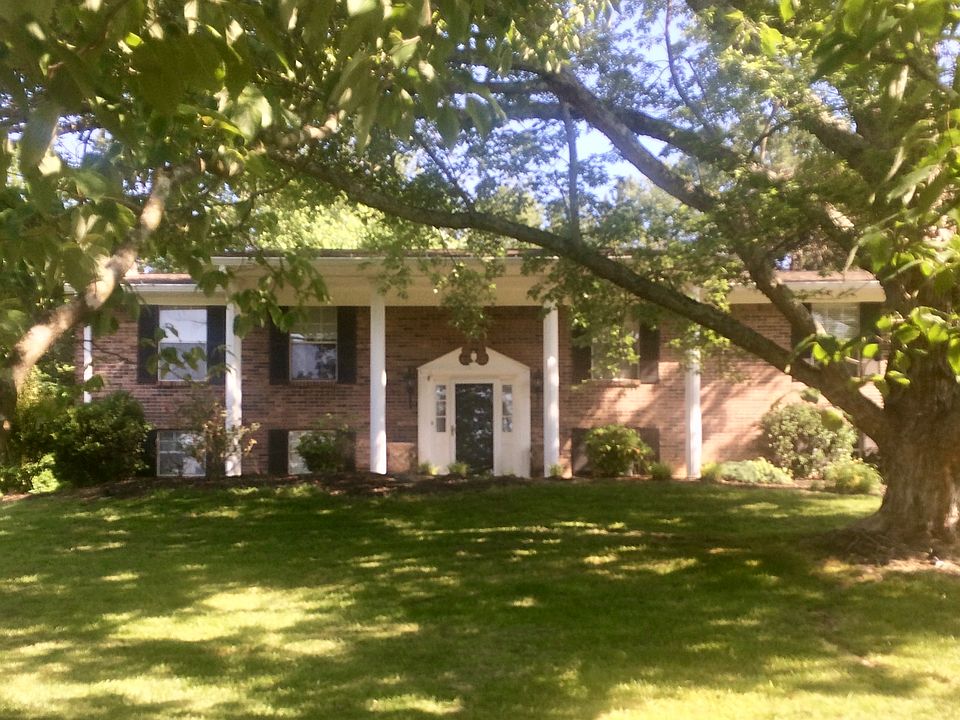 1st image of 4411 Garden Dr