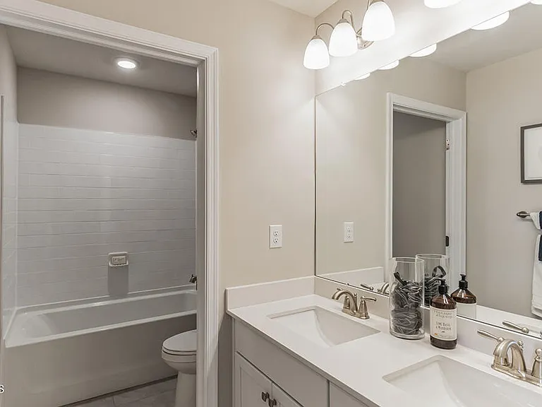 34 Mantoloking Dr — Photo 9