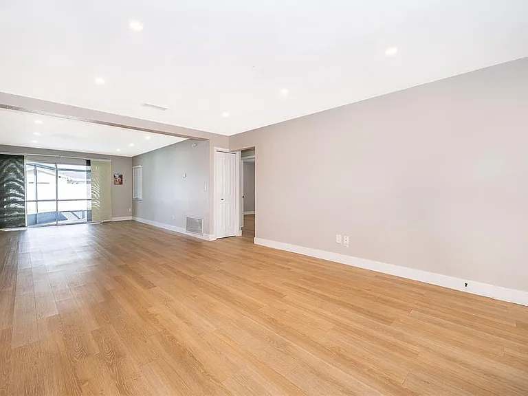 4522 Fetrow Dr — Photo 5