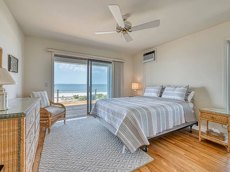 105 Cold Spring Point Rd — Photo 11