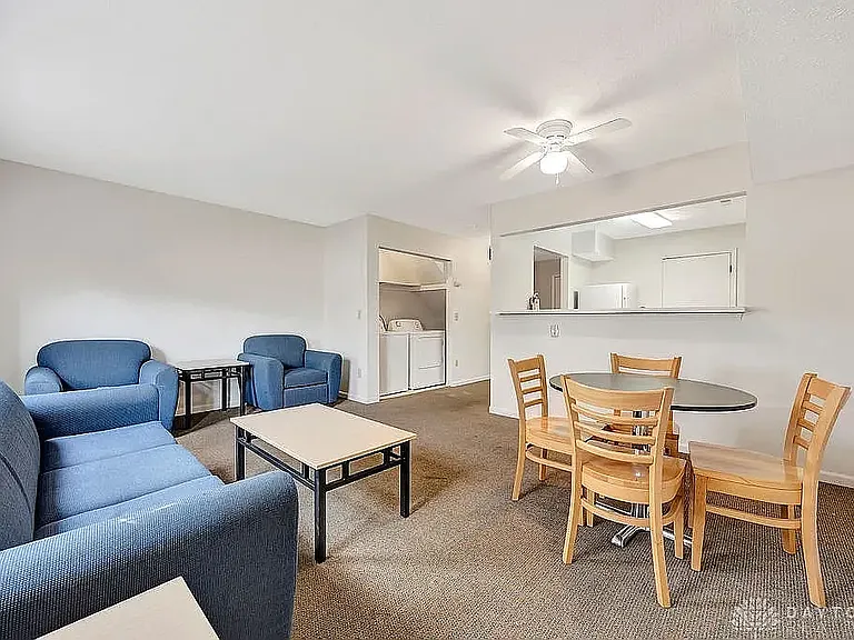 978 Irving Ave #16 — Photo 9