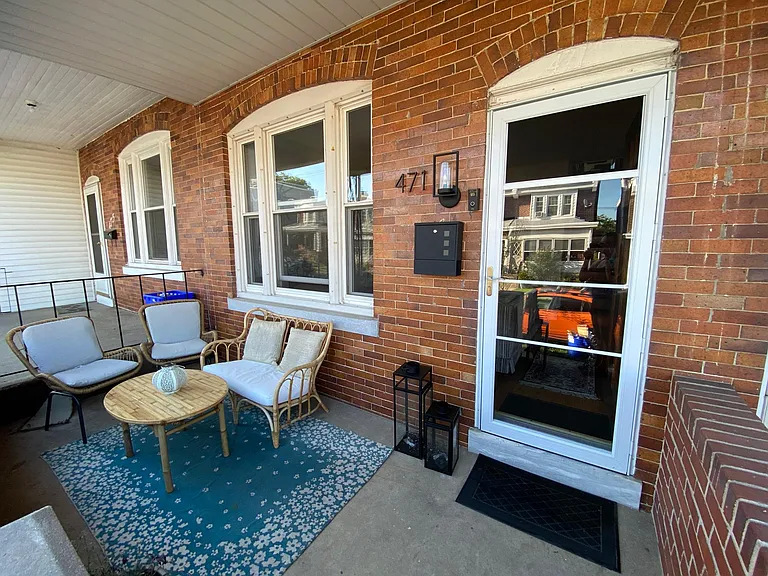 471 Markle St — Photo 3