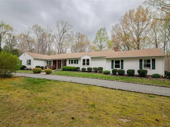 9036 Triple Trl, Mechanicsville, VA 23116