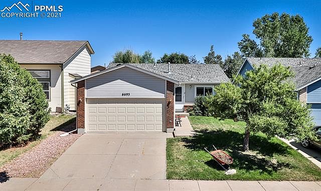 1st image of 6695 Bear Tooth Dr