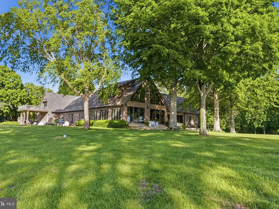 1140 Cheston Ln