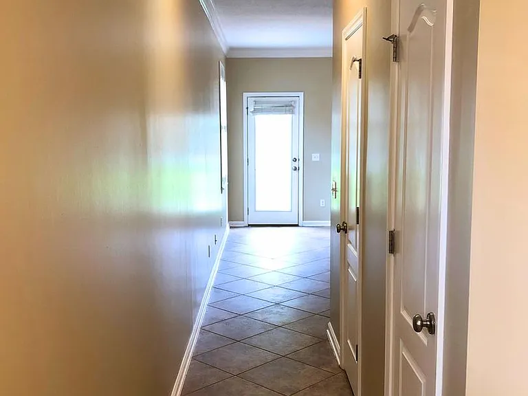 26 Lonesome Pine Rd — Photo 3