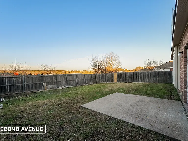 204 Freedom Trl — Photo 19