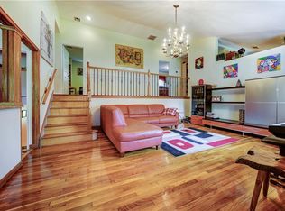 27 Canterbury Rd, East Brunswick, NJ 08816