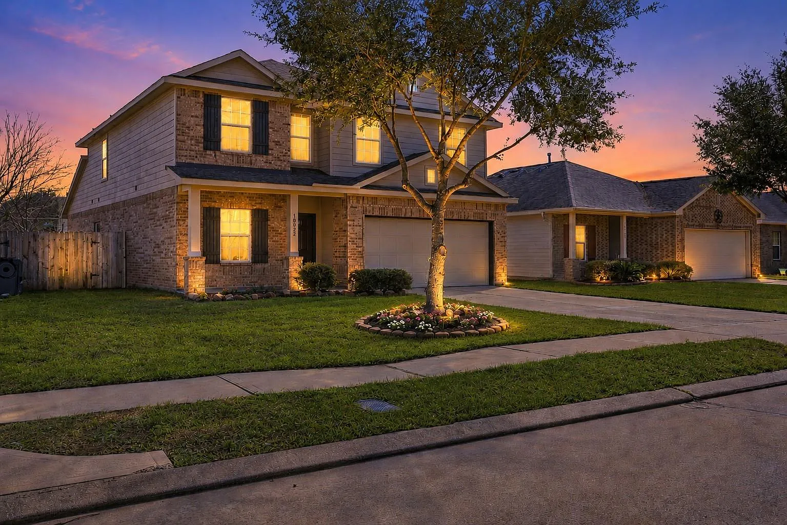 5 bed, 2.5 bath, 2617 sqft, $2,950 — Photo 1