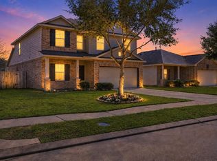10922 Woodwind Shadows Dr, Cypress, TX 77433