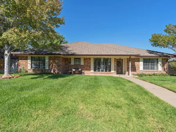 6604 Wentworth Dr, Amarillo, TX 79109