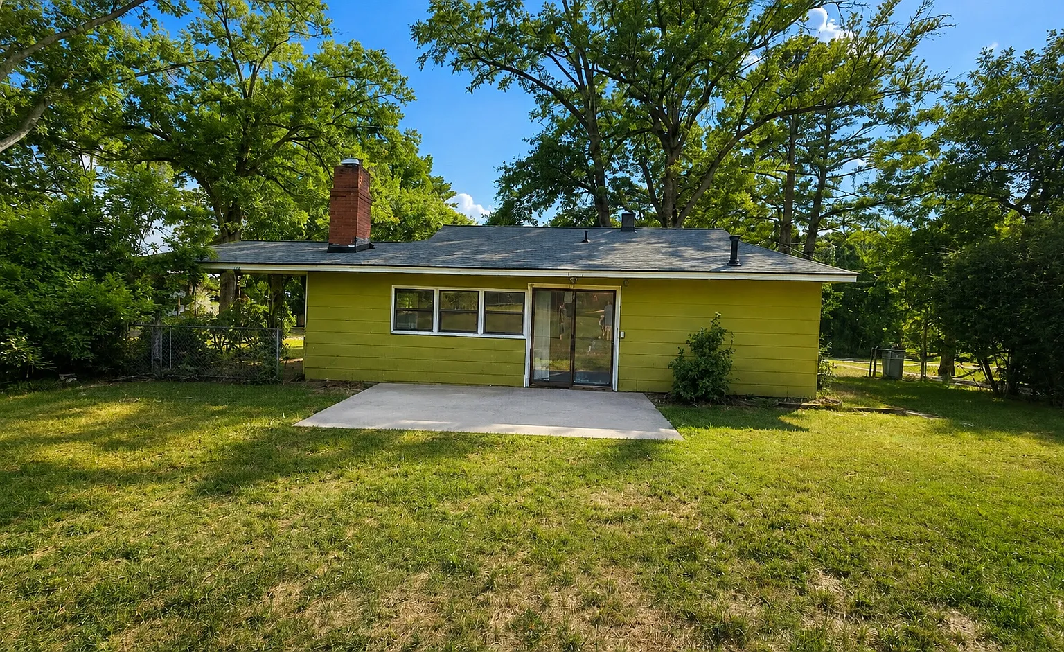 2 bed, 1175 sqft, $1,100 — Photo 3
