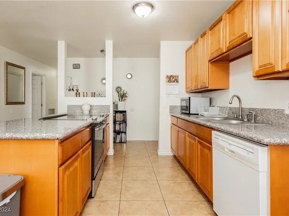 1209 N Mallard St, Las Vegas, NV 89108