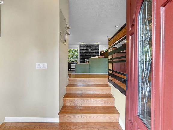 5th image of 2714 NE 110th St