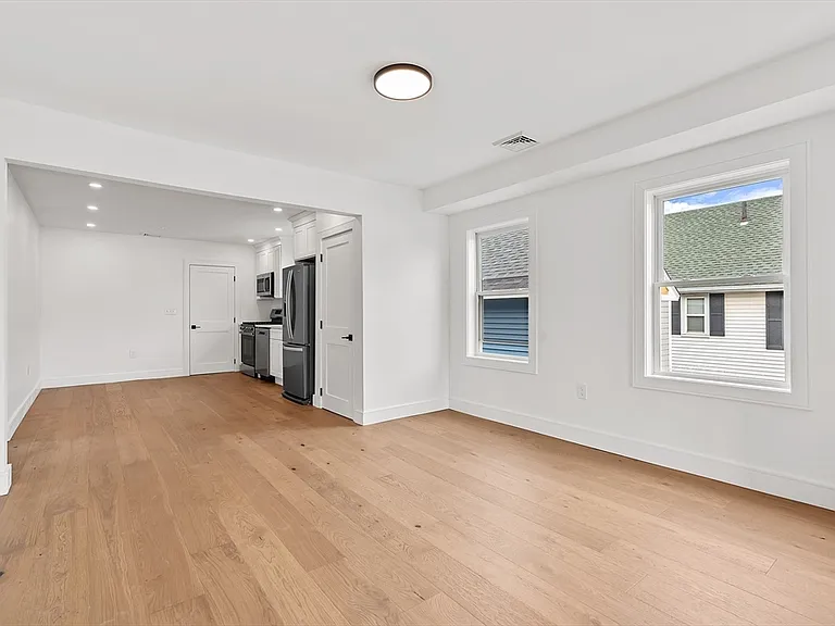 7-9 2nd St #2 — Photo 16