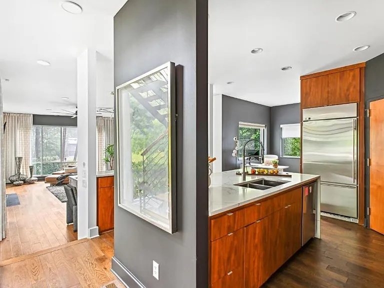 1960 Tall Tree Dr NE — Photo 11